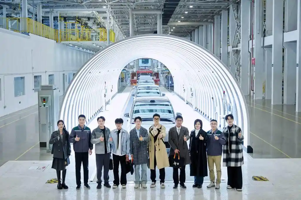 李想與青年創(chuàng)客們