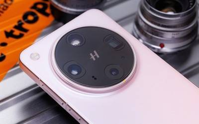 OPPOFindX8Ultra迎系统更新优化相机迎战vivo旗舰？