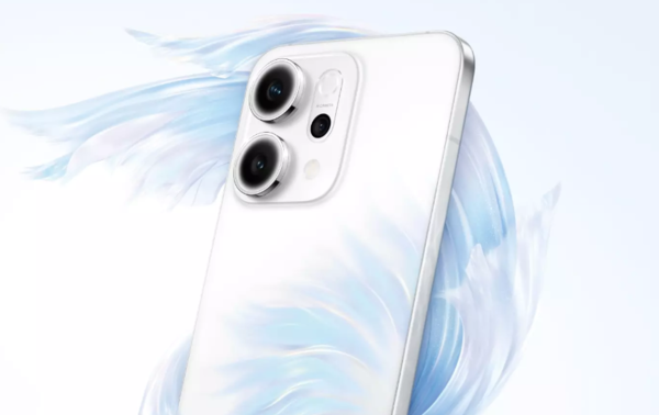 OPPO Reno14系列发布 全系标配潜望长焦 2799元起 OPPO Reno14系列发布 全系标配潜望长焦 2799元起