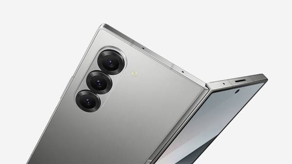 早报：三星折叠新机或采用钛合金组件 苹果有望降低抽成