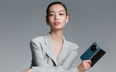 2025年双十一买手机选直板机还是选折叠屏？建议看完这篇再做决定