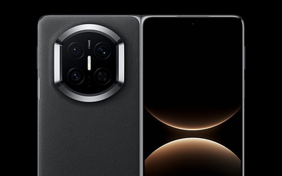 演员李乃文体验华为MateX7手机摔落未受任何损伤