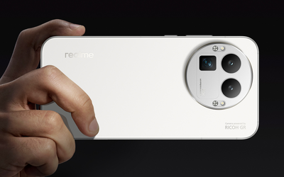 从返乡到守岁,真我GT8Pro陪你过个“不掉线”的年