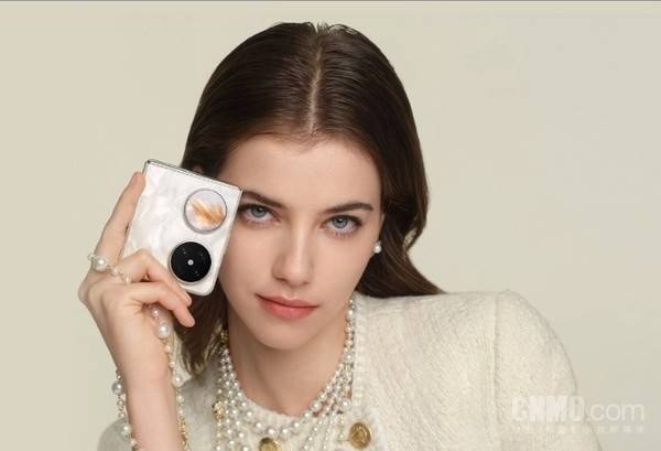 2026年国内折叠屏手机销量预计猛增45% 苹果立大功？